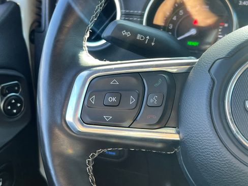 Used 2023 Jeep Wrangler Sahara w/ Cold Weather Group image 21