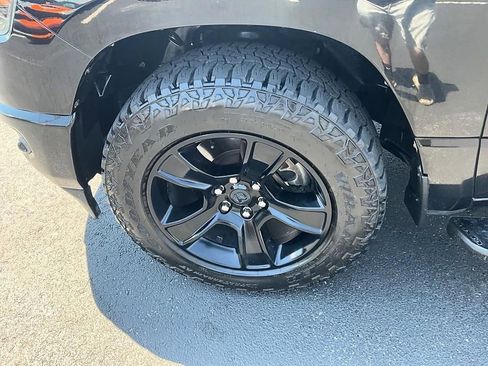 Used 2020 RAM 1500 Big Horn AWD/4WD image 10