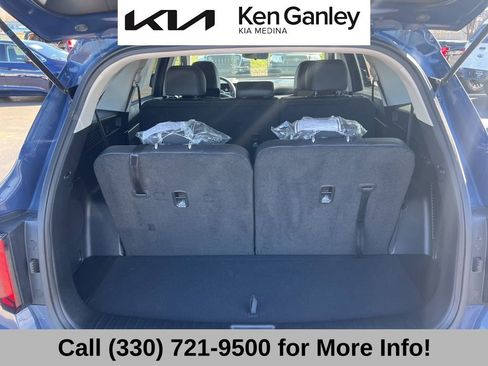 Certified 2025 Kia Sorento S FWD image 52