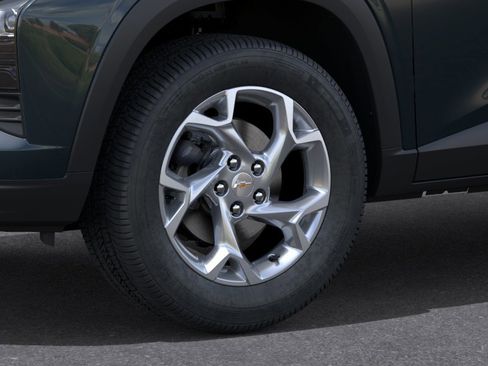 New 2026 Chevrolet Trax LS w/ LS Convenience Package FWD image 33