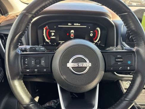 Used 2023 Nissan Rogue Platinum w/ Platinum Premium Package image 40