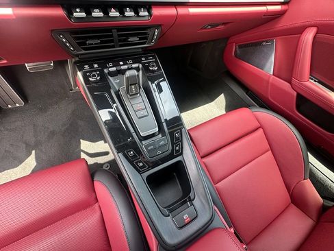 Certified 2025 Porsche 911 Carrera 4 GTS AWD/4WD image 37
