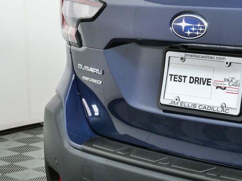 Used 2023 Subaru Outback Limited XT AWD/4WD image 3