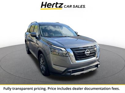 Used 2025 Nissan Pathfinder SV