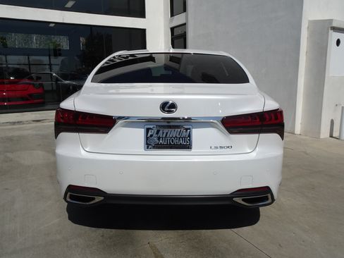 Used 2021 Lexus LS 500 RWD image 5