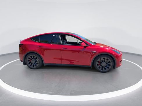 Used 2023 Tesla Model Y Performance AWD/4WD image 9