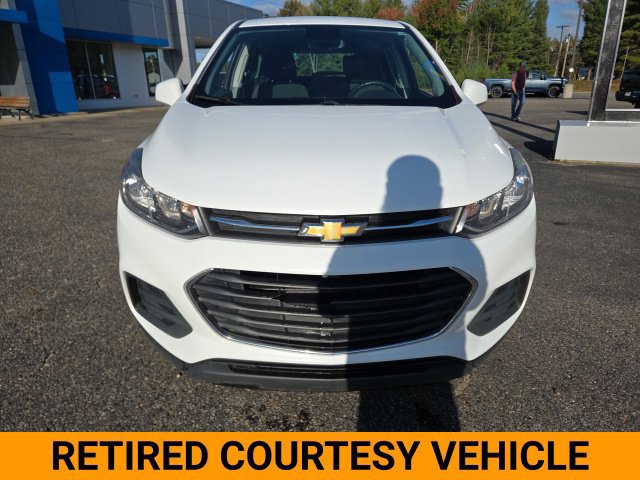 Used 2017 Chevrolet Trax LS FWD image 3