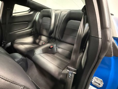 Used 2019 Ford Mustang GT Premium w/ Black Accent Package RWD image 46