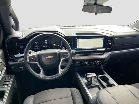 Used 2024 Chevrolet Silverado 1500 LT Trail Boss w/ Protection Package image 23