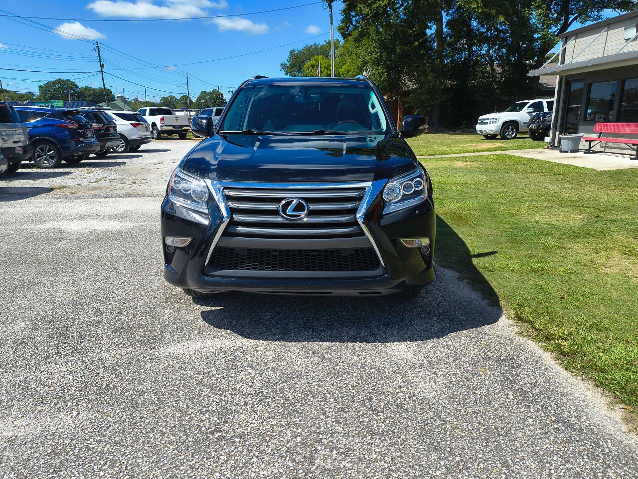 Used 2019 Lexus GX 460 Premium AWD/4WD image 3