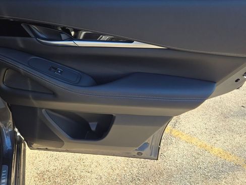 Used 2025 INFINITI QX60 Pure image 8