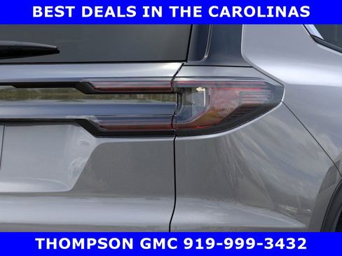 New 2025 GMC Acadia Elevation w/ Elevation Premium Package FWD image 11