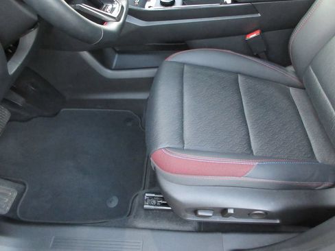 Certified 2025 Chevrolet Equinox RS w/ Convenience Package III AWD/4WD image 23