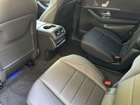 New 2026 Mercedes-Benz GLS 450 4MATIC image 11