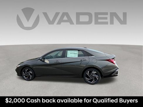 New 2026 Hyundai Elantra Limited FWD image 2