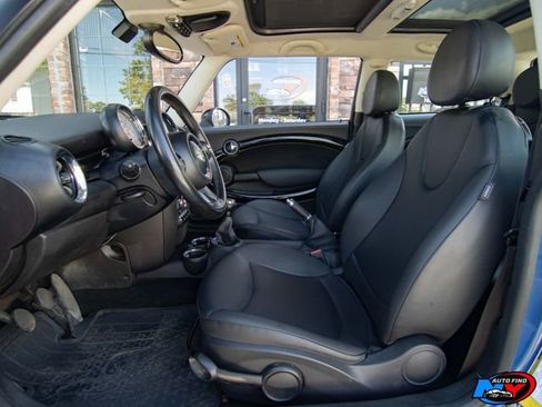 Used 2012 MINI Cooper Hardtop image 10