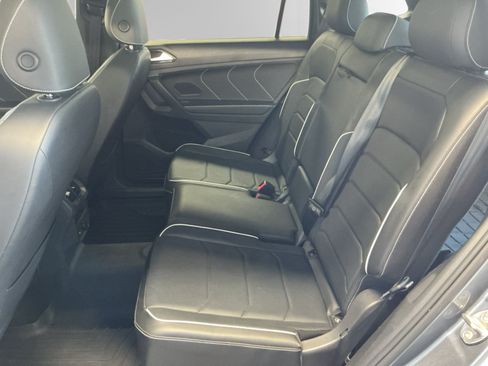 Used 2023 Volkswagen Tiguan SEL R-Line AWD/4WD image 13