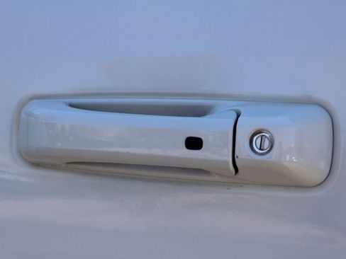 Used 2018 RAM 2500 Limited image 15