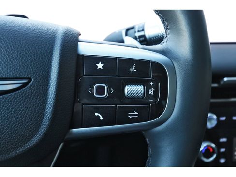 Used 2025 Genesis G80 2.5T image 18