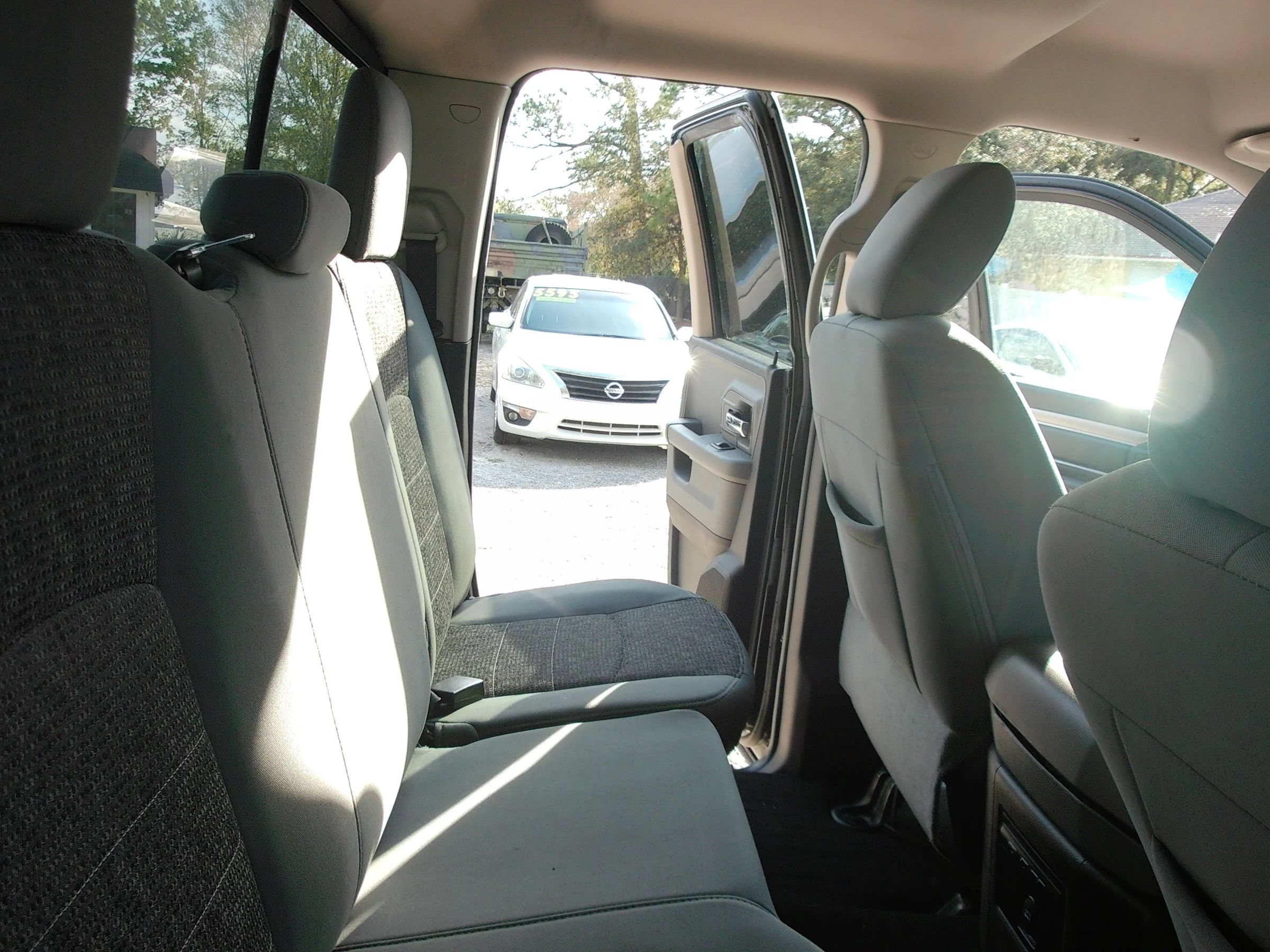 Used 2016 RAM 1500 Lone Star RWD image 31