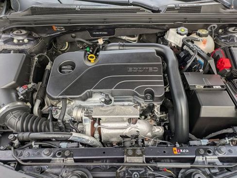 Used 2023 Chevrolet Malibu LT image 12