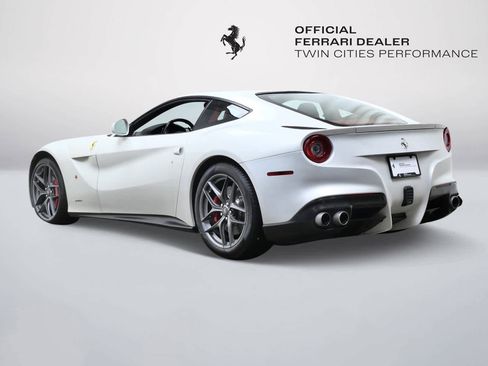 Certified 2015 Ferrari F12 Berlinetta image 3