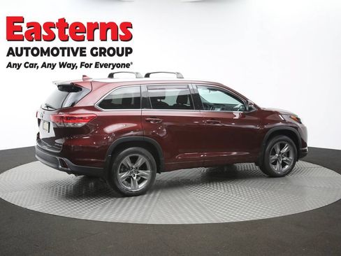 Used 2019 Toyota Highlander Limited Platinum AWD/4WD image 48