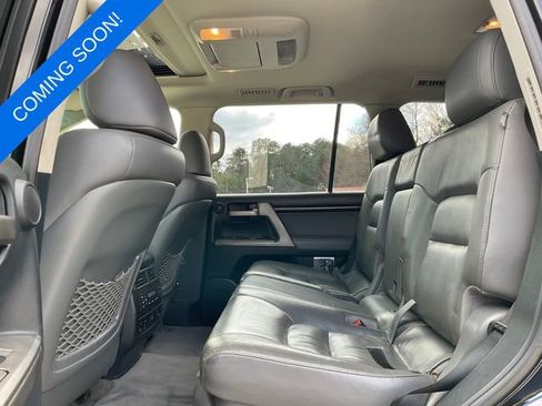 Used 2011 Toyota Land Cruiser w/ Upgrade Pkg image 5