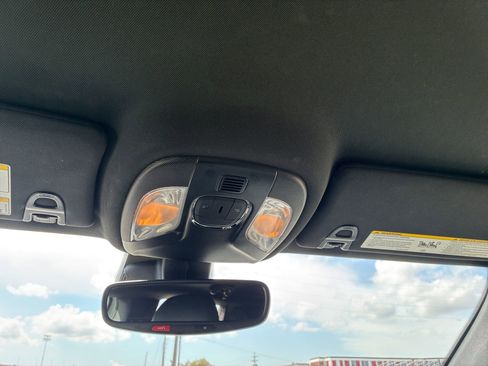 Used 2025 Jeep Compass Limited image 20