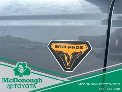 Used 2025 Ford Bronco Badlands AWD/4WD image 12
