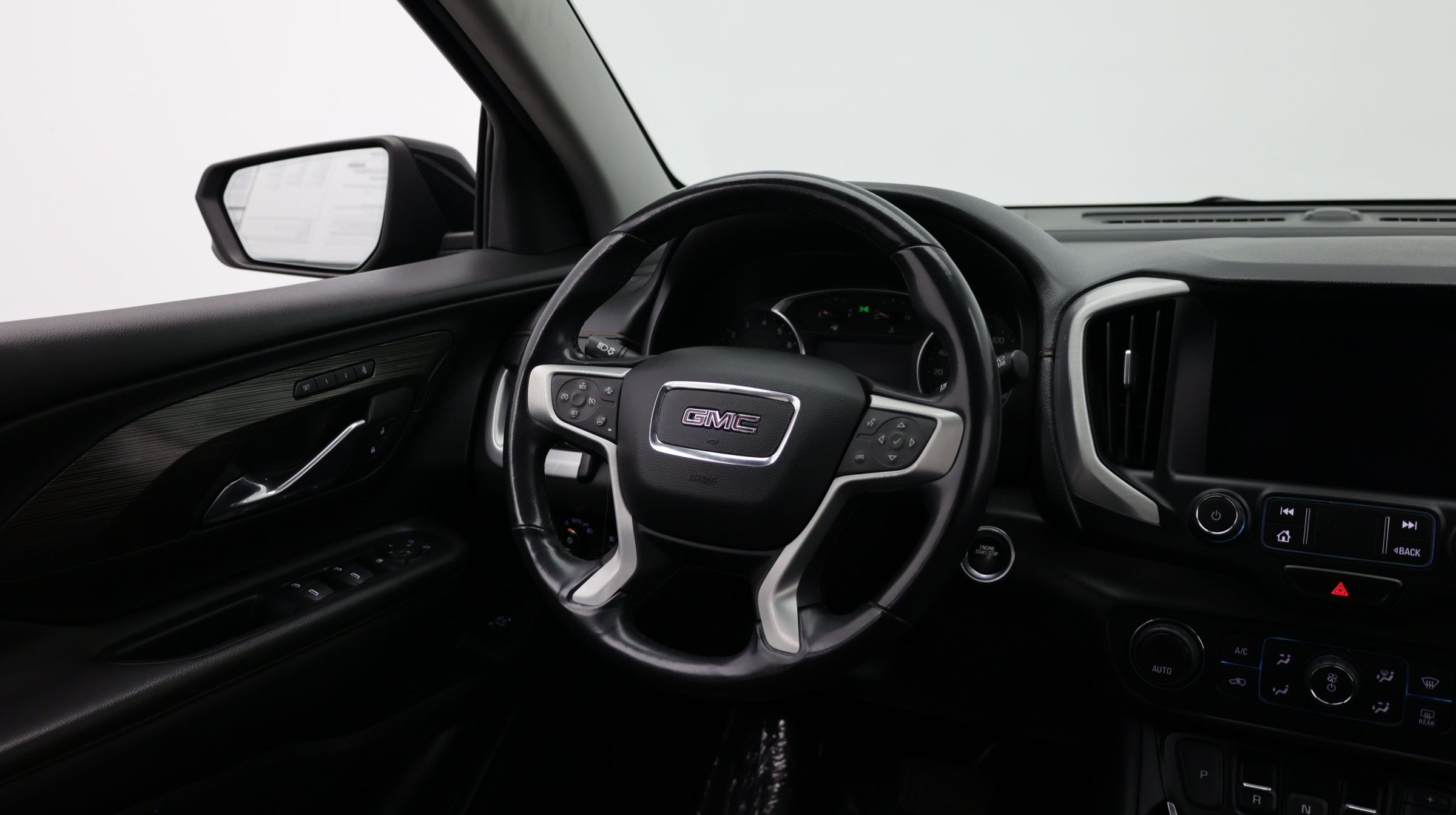 Used 2021 GMC Terrain SLT AWD/4WD image 29