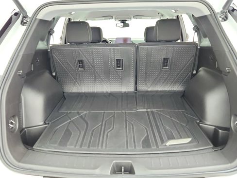 Used 2024 Chevrolet Blazer LT w/ Convenience Package image 29