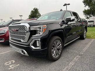 Used 2020 GMC Sierra 1500 Denali w/ Denali Ultimate Package AWD/4WD video 2
