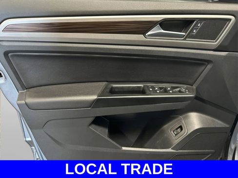 Used 2021 Volkswagen Atlas SE image 22