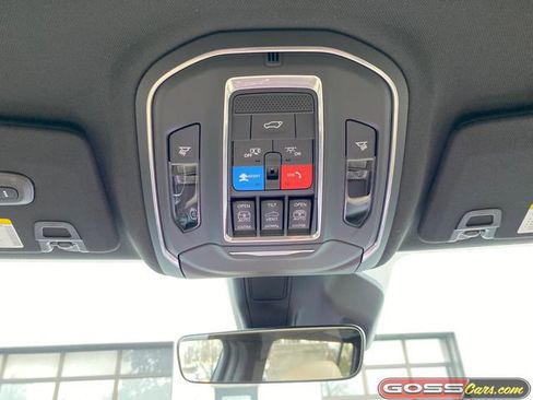 New 2025 Jeep Grand Cherokee L Limited w/ Black Appearance Package image 15