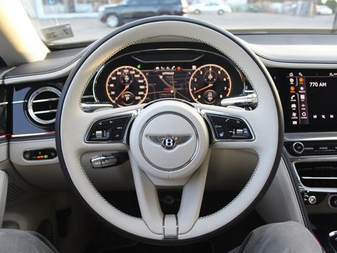 Used 2021 Bentley Flying Spur W12 AWD/4WD image 7