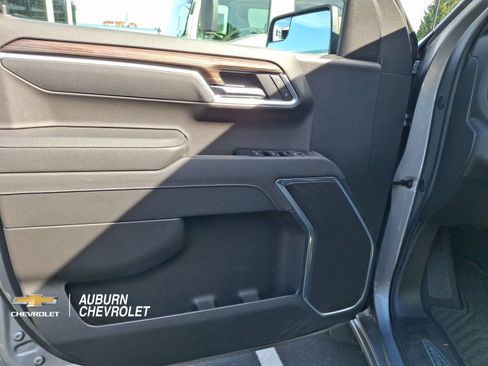 Certified 2026 Chevrolet Silverado 1500 RST AWD/4WD image 15