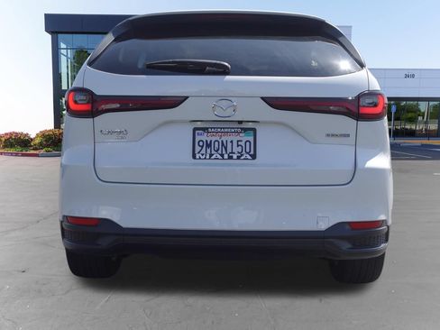 Used 2024 MAZDA CX-90 Plug-In Hybrid w/ Preferred AWD/4WD image 5