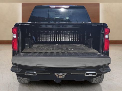 Used 2021 Chevrolet Silverado 1500 LT Trail Boss image 23