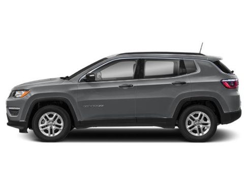 Used 2021 Jeep Compass Latitude w/ Convenience Group FWD image 3