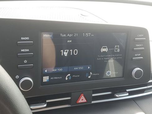 New 2026 Hyundai Elantra SE FWD image 24