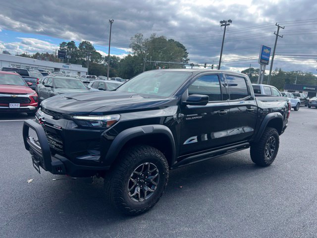 New 2026 Chevrolet Colorado ZR2 w/ Off-Road Front Bumper Package AWD/4WD image 19