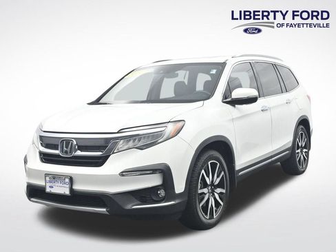 Used 2021 Honda Pilot Touring image 1