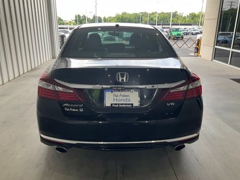 Used 2017 Honda Accord EX-L image 20