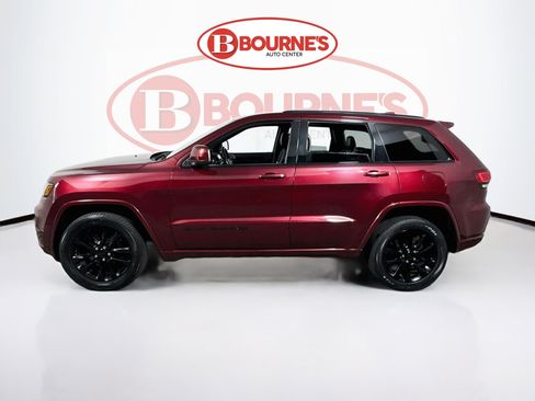 Used 2021 Jeep Grand Cherokee Laredo X AWD/4WD image 8