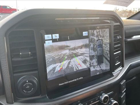 Used 2021 Ford F150 Platinum image 17