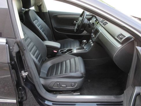Used 2013 Volkswagen CC Lux image 23