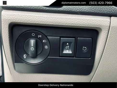 Used 2012 Ford Fusion SE FWD image 29