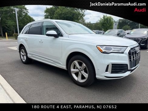 Used 2022 Audi Q7 2.0T Premium Plus w/ Premium Plus Package AWD/4WD image 3