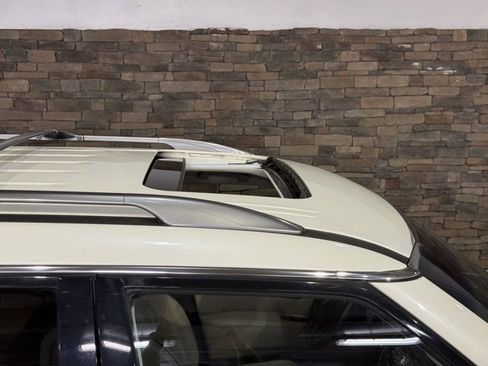 Used 2017 Nissan Armada SL w/ Technology Package image 5